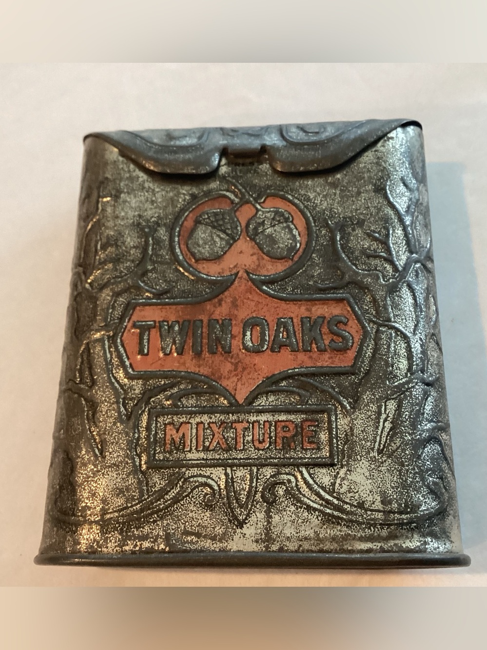 ANTIQUE TWIN OAKS MIXTURE vest pocket tobacco tin, manufactured 1860s